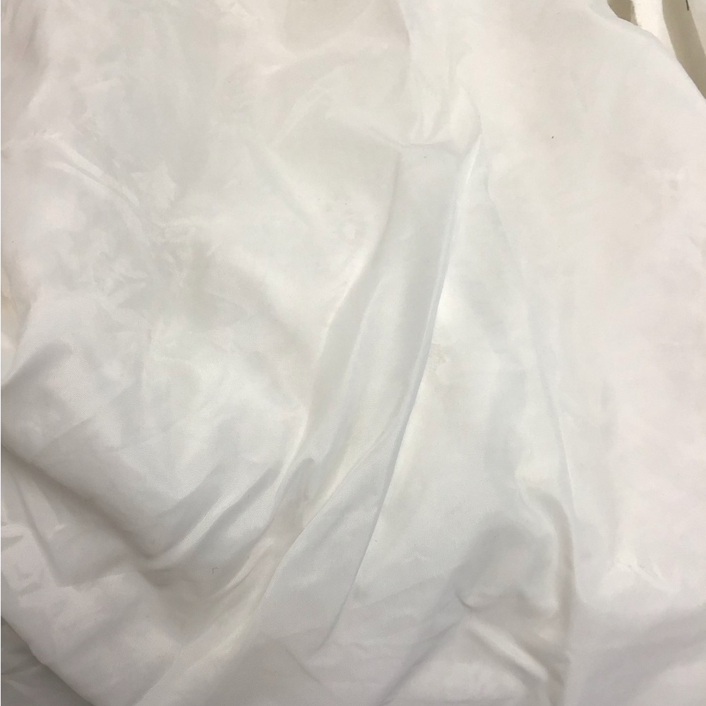 Vintage White Lace Top with Black Buttons 🖤 - Picture 5 of 5